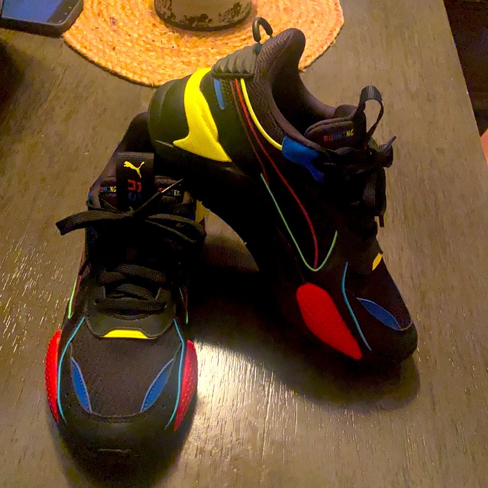 Puma sneakers